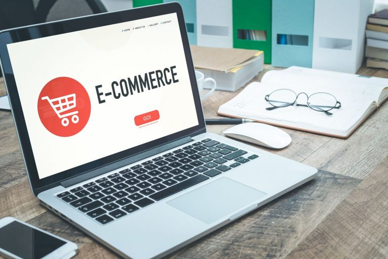 bisnis e-commerce