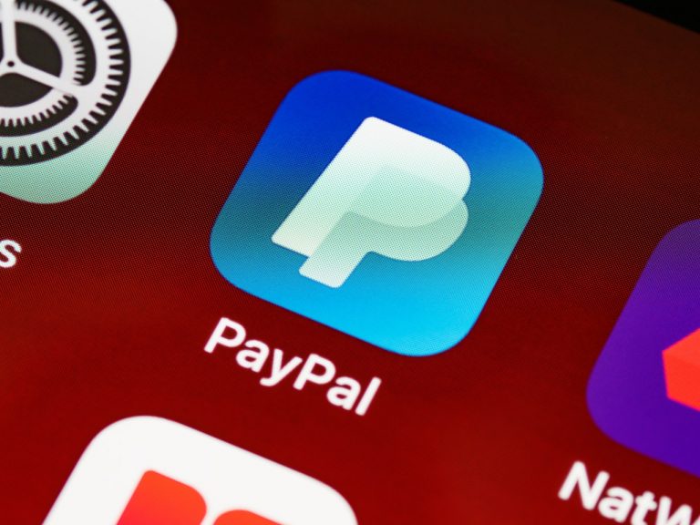 Apa Itu PayPal? Berikut Manfaat dan Cara Mendaftarnya!