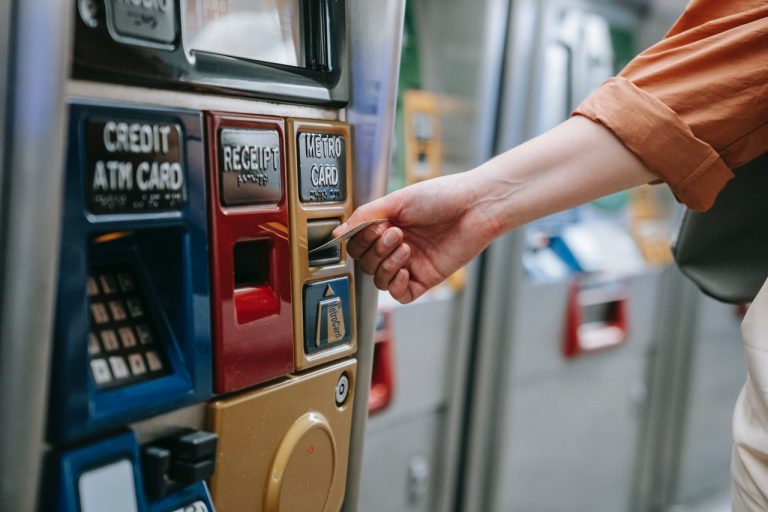 Lupa PIN ATM? Ini Solusinya