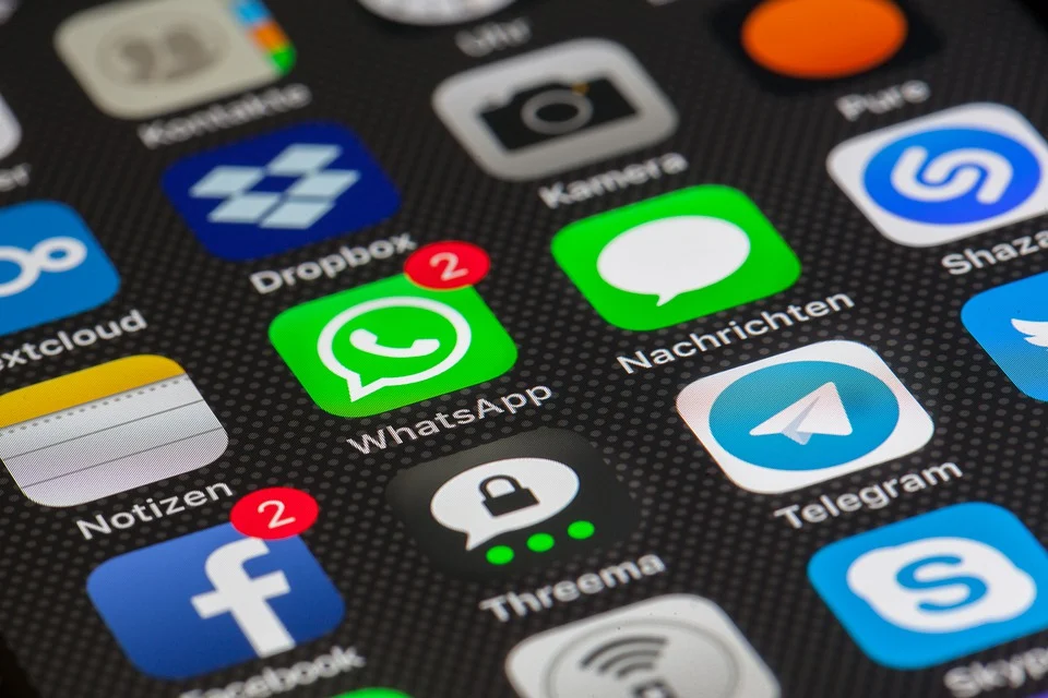 Modus Penipuan Online Whatsapp Kredibel